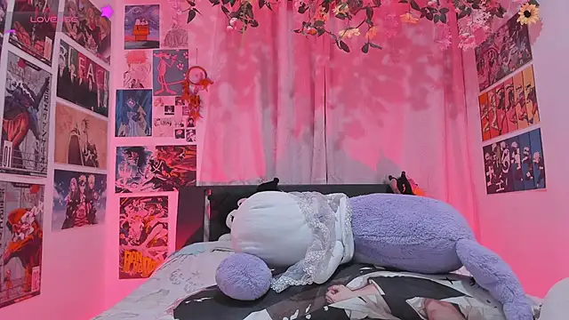 FluffyMelons online show from April 19, 11:07 pm