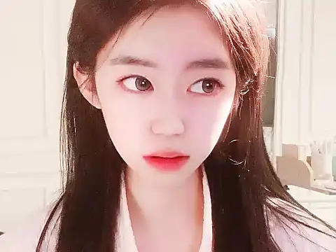 iukoi 77 online show from March 16, 10:19 am