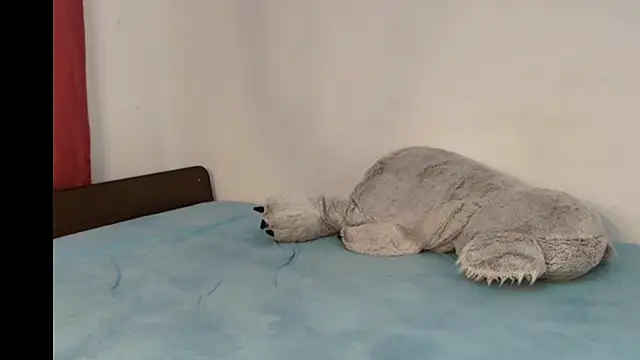 JullyanaRain online show from April 24, 8:00 pm