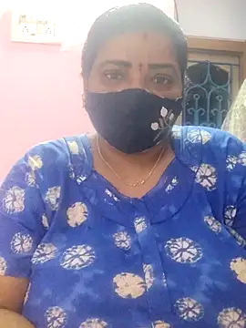 Snapshot of lathikaqueentamil chatting on November 2, 2:48 am lathikaqueentamil online show from November 2, 2:48 am