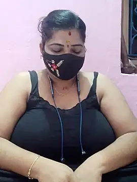 Snapshot of lathikaqueentamil chatting on September 18, 5:00 pm lathikaqueentamil online show from September 18, 5:00 pm