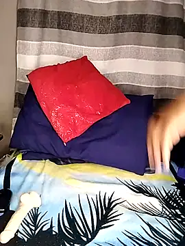 Berryangel03 online show from September 11, 10:32 pm