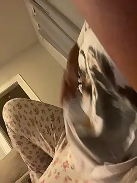 Tu GataLinda online show from January 18, 12:51 am