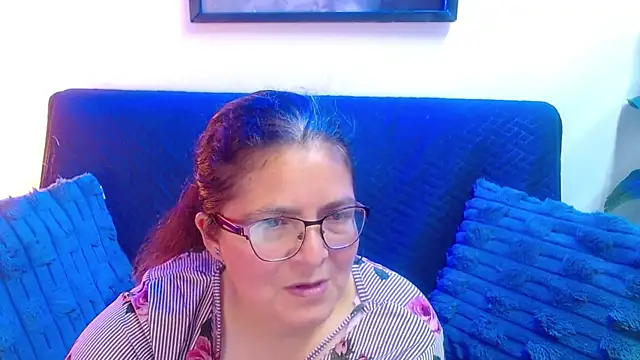 Linda banks  online show from April 23, 2:52 am