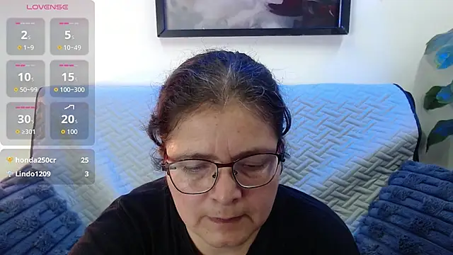 Snapshot of Linda_banks_ chatting on October 10, 2:16 am Linda banks online show from October 10, 2:16 am
