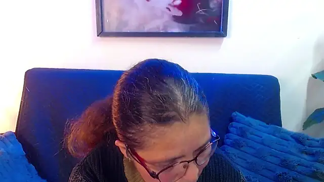 Linda banks  online show from April 21, 1:42 am