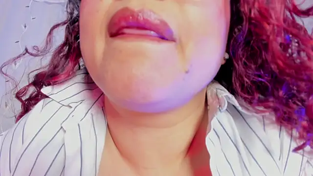 sophimyllers online show from April 27, 9:34 pm