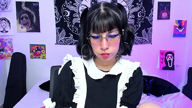 Rose 72 online show from June 11, 3:20 pm