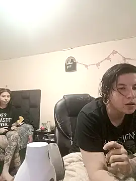 Snapshot of saenzjulieta1 chatting on September 17, 9:02 pm saenzjulieta1 online show from September 17, 9:02 pm