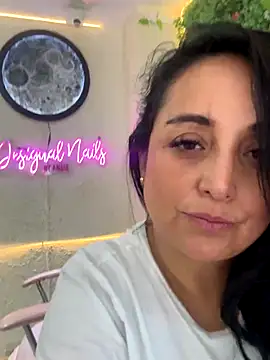Snapshot of hotadhara01 chatting on September 21, 3:43 pm hotadhara01 online show from September 21, 3:43 pm
