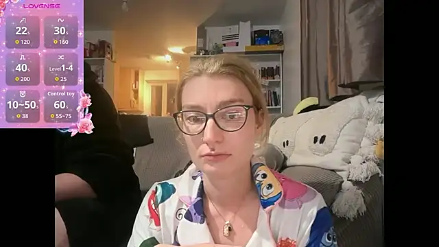 harleyblair online show from April 22, 10:07 pm