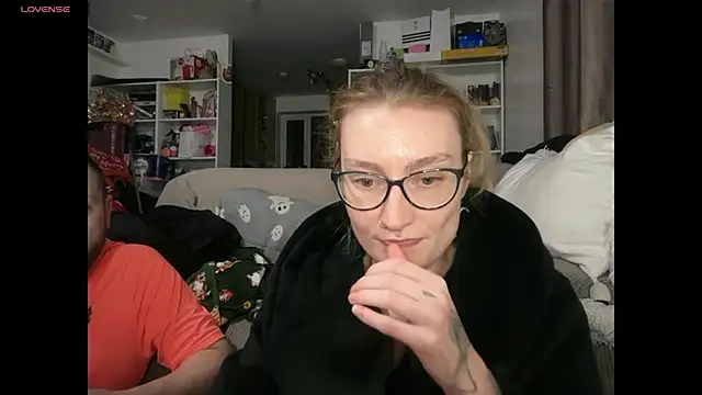 harleyblair online show from February 26, 11:26 pm