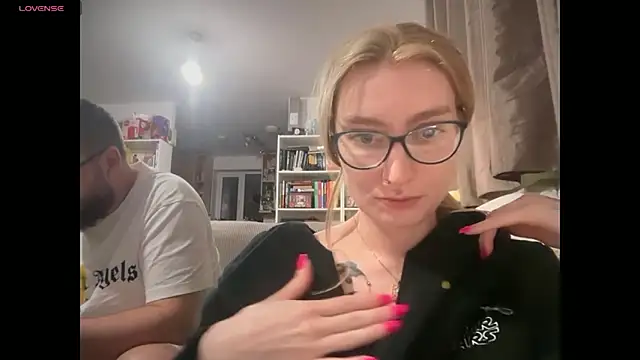 harleyblair online show from April 21, 10:06 pm