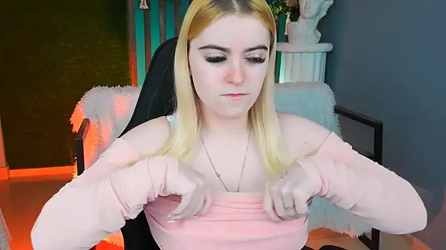 Stef Nicks online show from April 21, 9:05 am