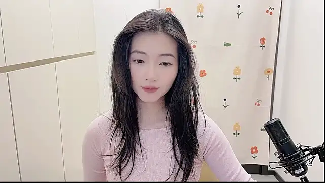 Rosalind xixi online show from September 22, 10:35 am