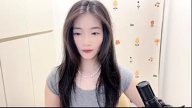 Rosalind xixi online show from September 26, 1:20 pm