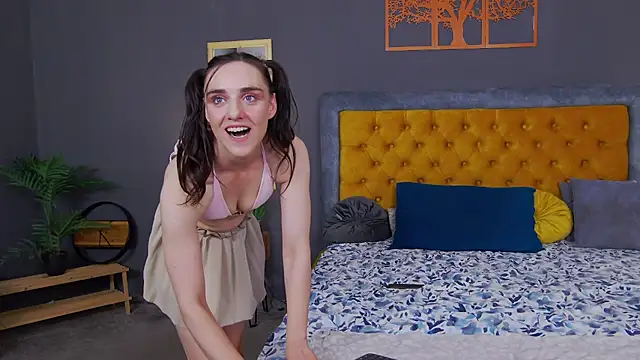 Jessica White  online show from June 26, 5:20 am