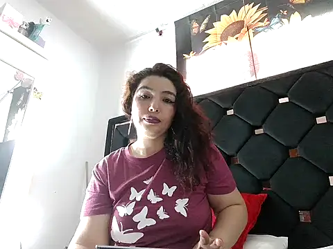 vegacristal88 online show from February 5, 10:46 pm