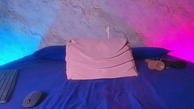 carol juicyy online show from November 11, 7:33 pm