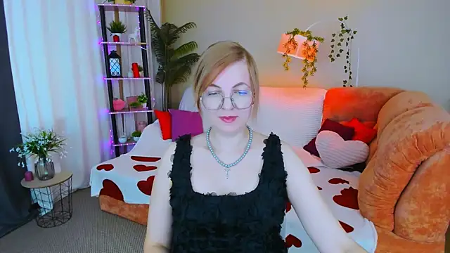 YourUniverser online show from June 9, 9:41 am