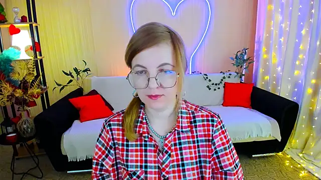 YourUniverser online show from April 20, 4:26 am