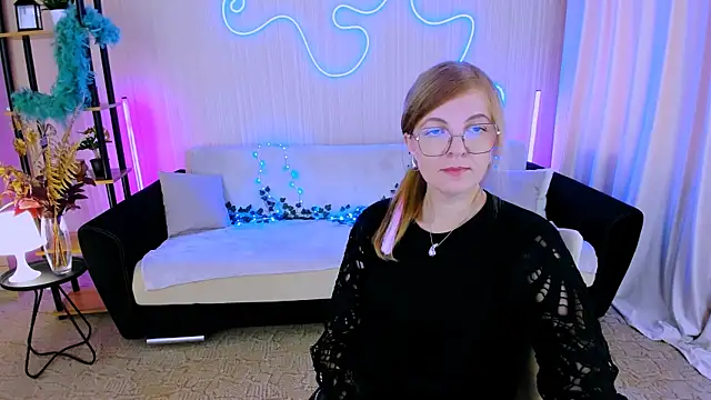 YourUniverser online show from September 26, 11:08 am