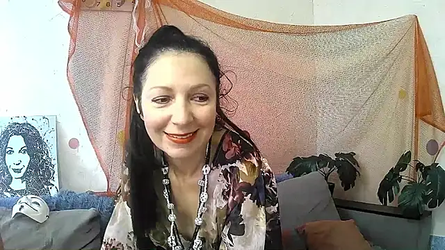 Snapshot of ValleriWind chatting on September 26, 8:34 am ValleriWind online show from September 26, 8:34 am