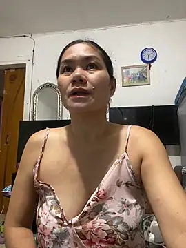 wildpussycat69 online show from November 12, 10:46 am