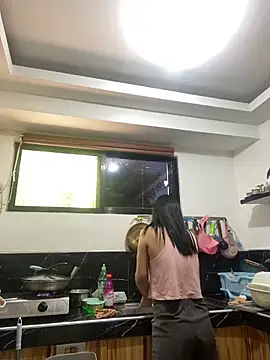 wildpussycat69 online show from April 23, 3:58 am