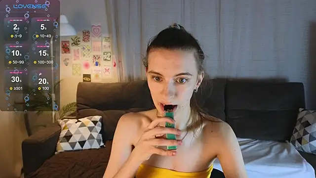 kaleriyaa  online show from October 3, 6:18 am