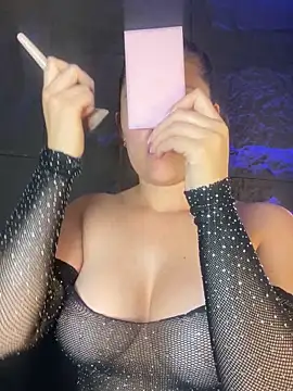 ALYSON HARPER online show from April 21, 11:17 am