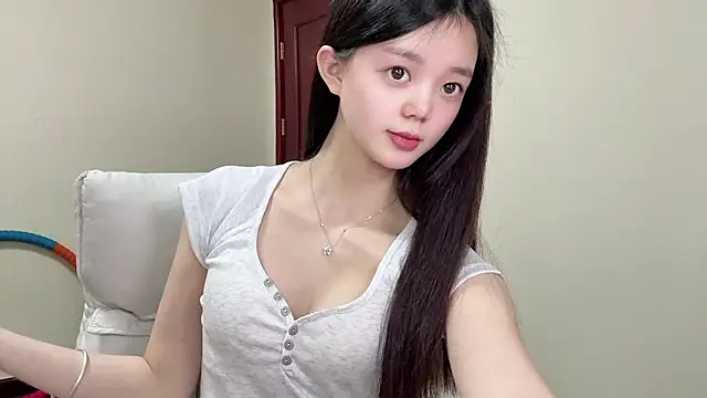 Nicole-13 online show from April 25, 1:41 pm