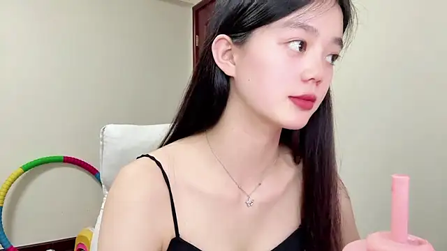 Nicole-13 online show from June 7, 1:18 pm