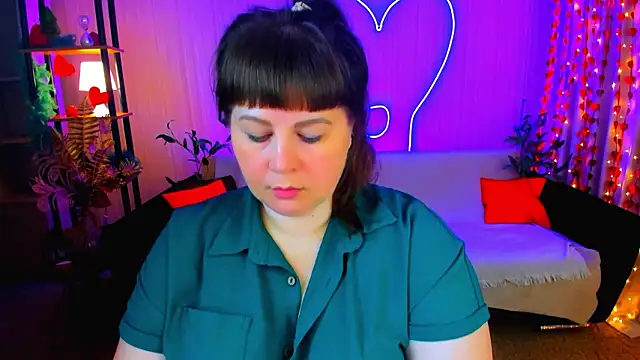 CrystaalStaar online show from March 31, 7:47 pm