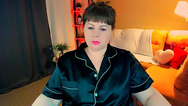 CrystaalStaar online show from April 25, 9:56 pm