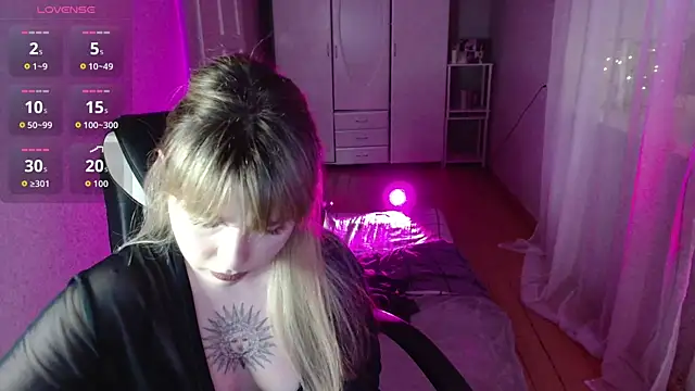 AngelicaHollywood online show from March 17, 8:46 pm