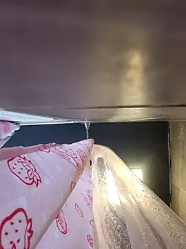 chocolate bella online show from February 17, 4:50 pm