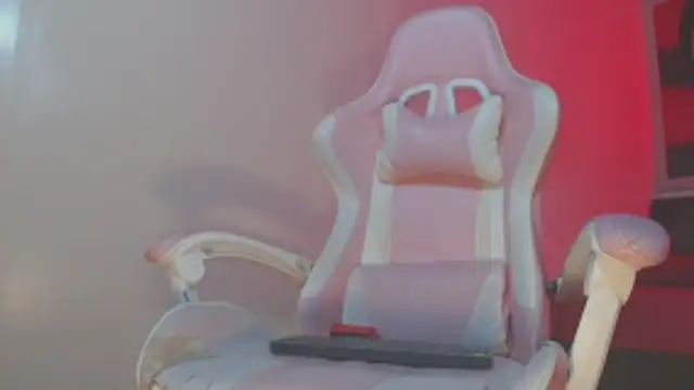 Lia Arellano online show from March 24, 8:58 pm