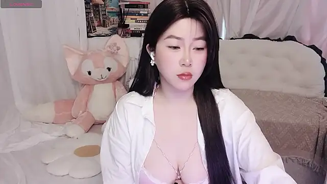 Emmaq996 online show from April 26, 2:53 am