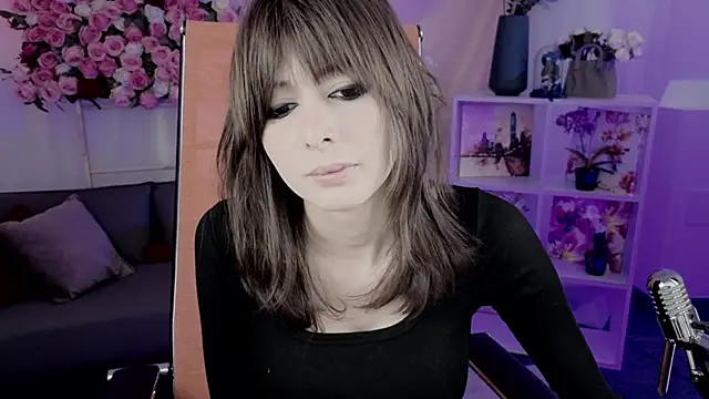 CrystallBloom online show from February 23, 1:10 pm