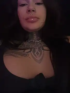 sereiaruiva99 online show from April 26, 12:30 am