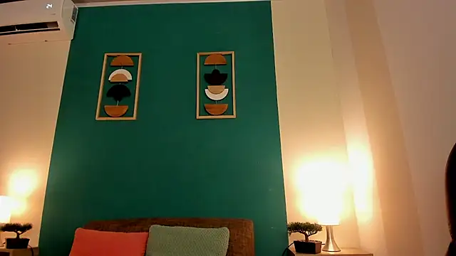 Mely Ellis online show from November 28, 5:27 pm