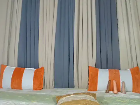 Jadehotcum online show from October 16, 9:56 am