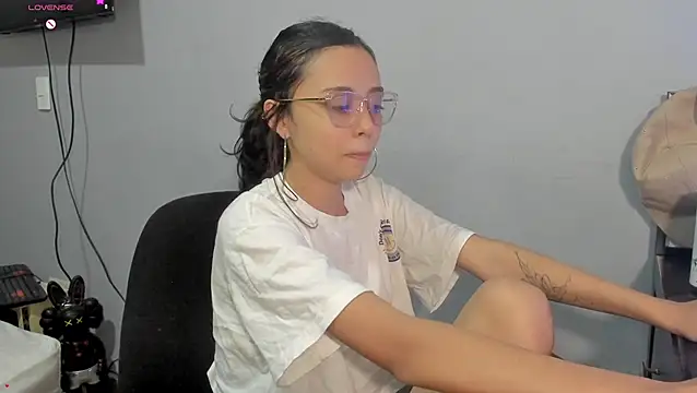 brisazanes online show from July 18, 3:54 am