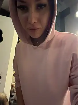  ChloeLee  online show from January 11, 4:45 pm