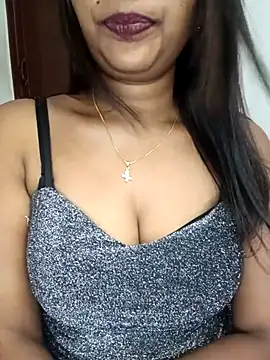 Tamil kavinila online show from April 25, 3:53 pm