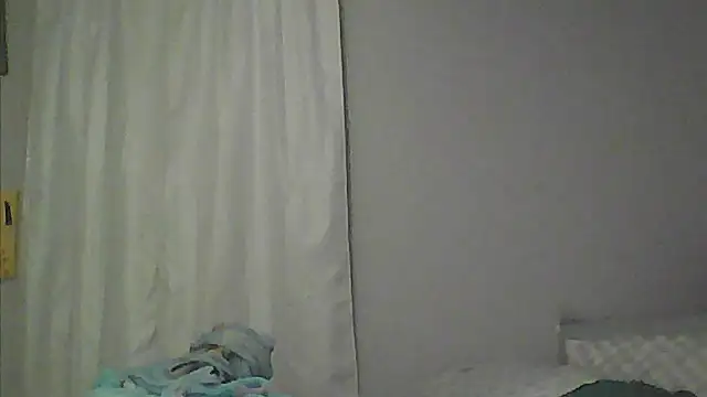 sarahkat86 online show from June 9, 10:03 am