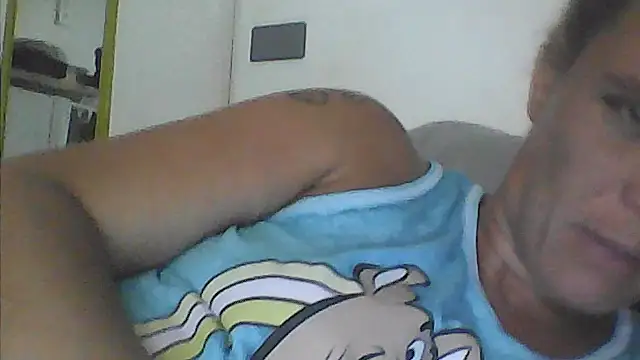 sarahkat86 online show from November 9, 2:40 am