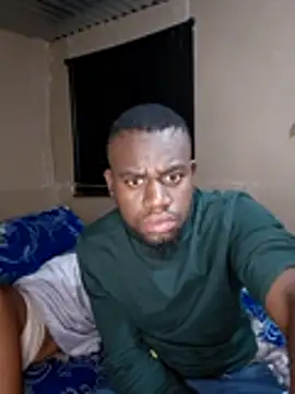 celazimnike062127 online show from April 24, 8:11 pm