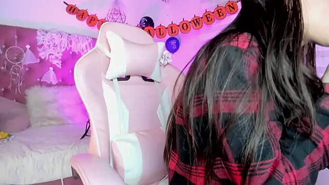 Jade rey  online show from October 31, 4:14 am